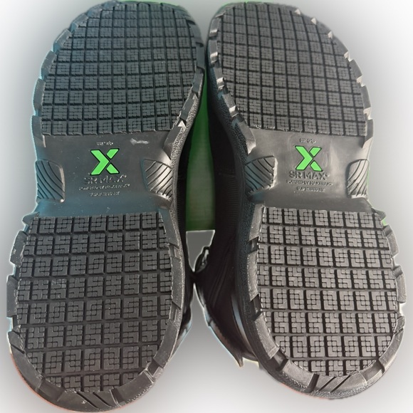 Work Shoes Slip-resistant (Men’s black)